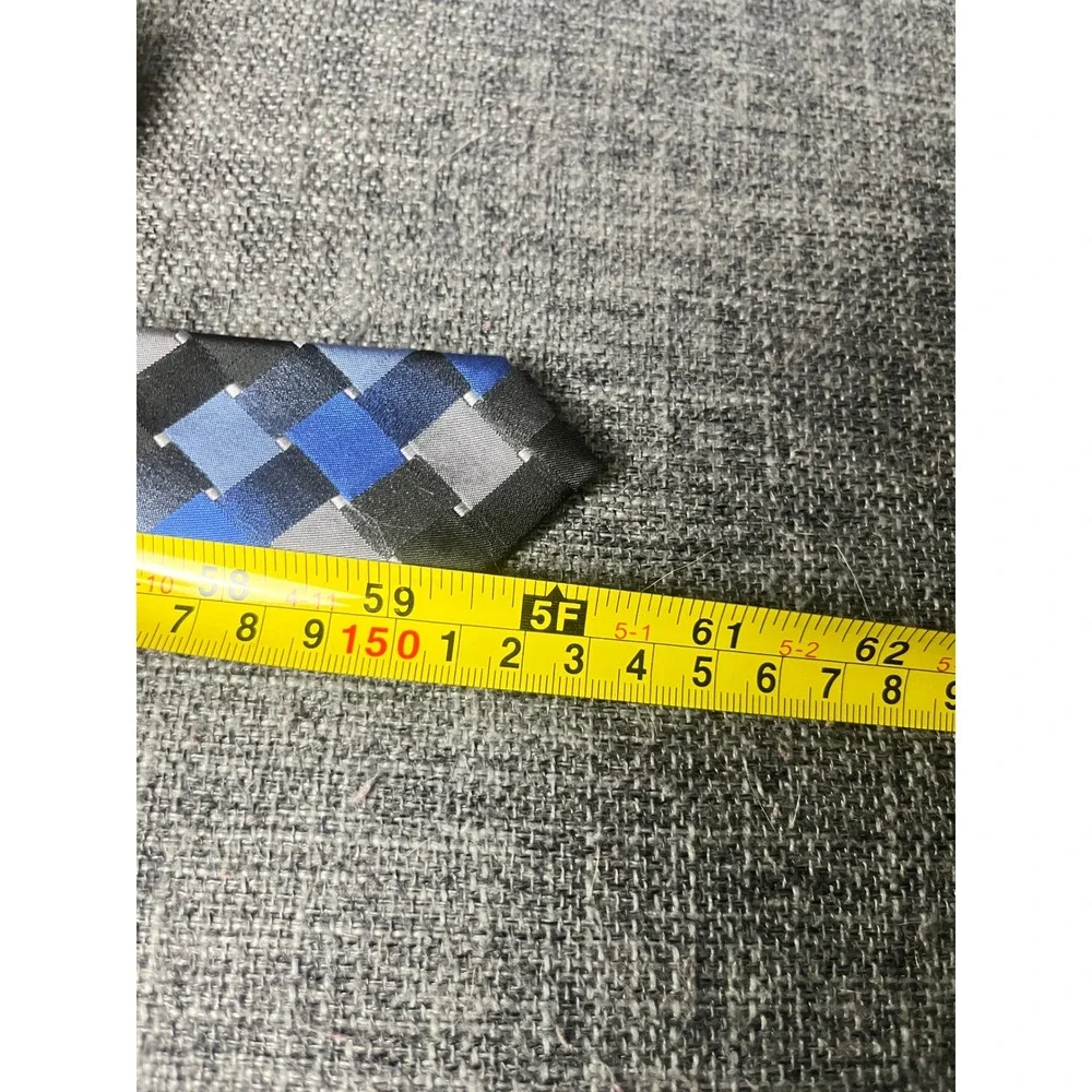 Geoffrey Beene Mens Blue Grey Black Basketweave 100% Silk Hand Made Necktie